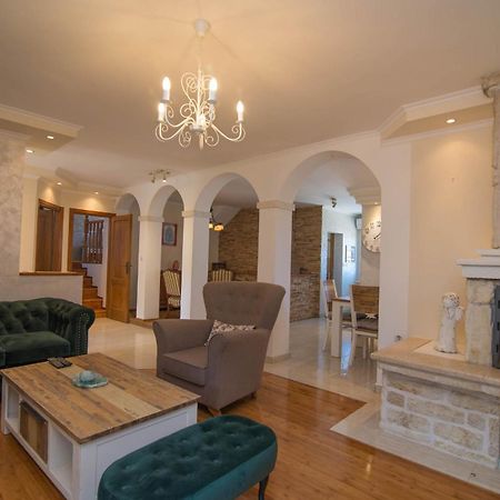 Nereo Appartement Mali Lošinj Buitenkant foto