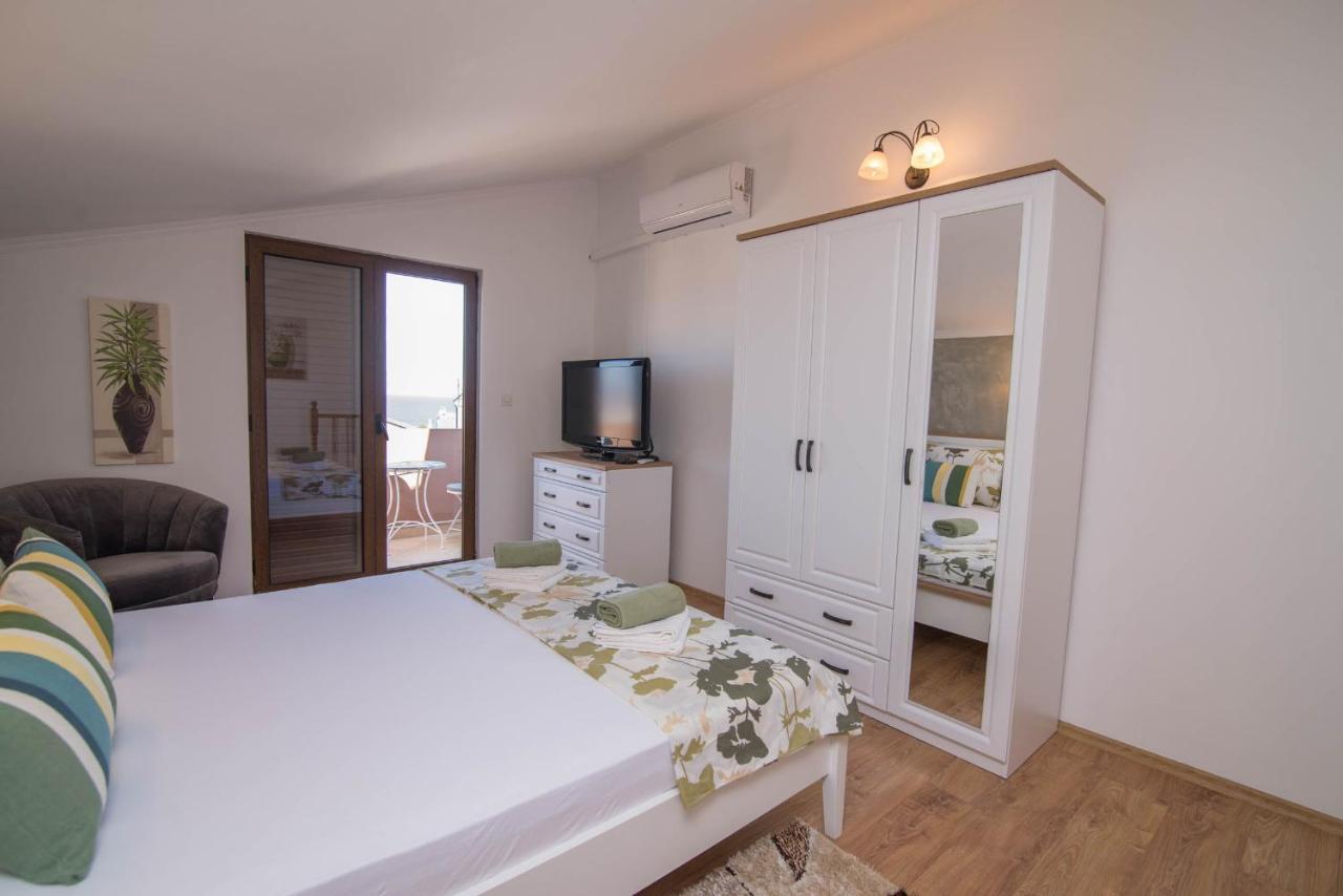 Nereo Appartement Mali Lošinj Buitenkant foto