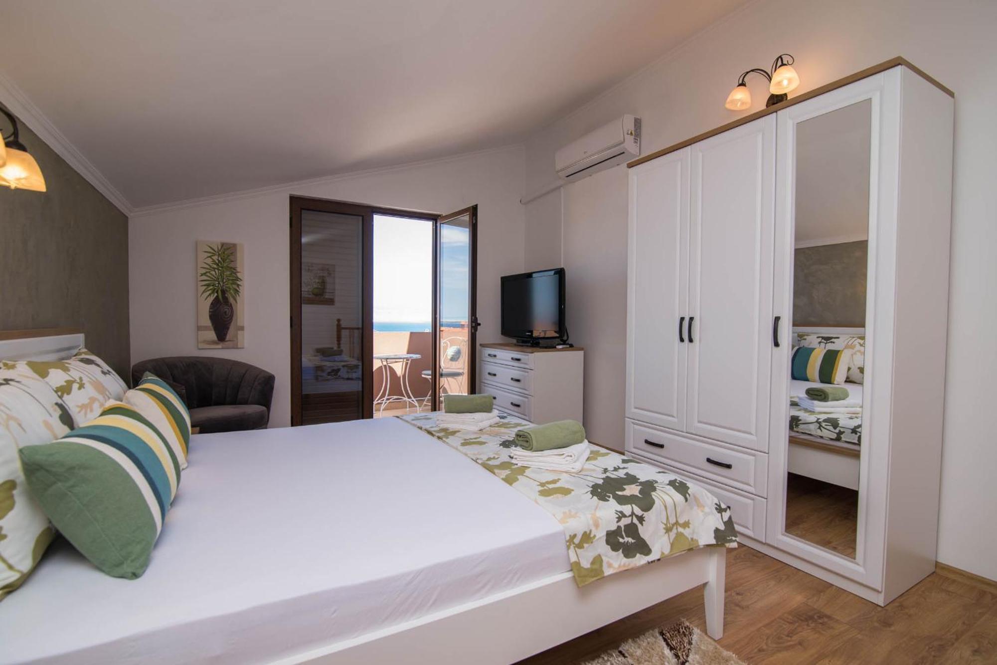Nereo Appartement Mali Lošinj Buitenkant foto